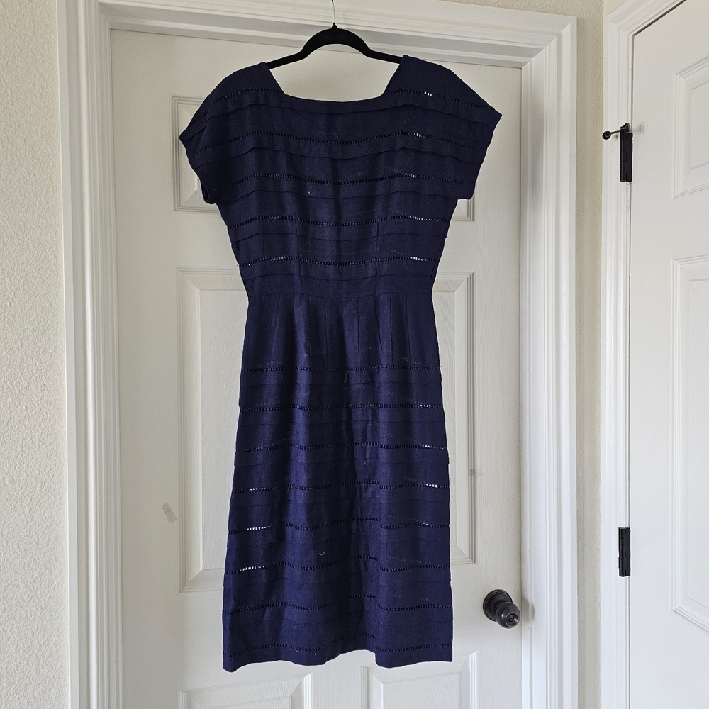 1940s 1950s Vintage Navy Ladderwork Linen Fitted Pencil Dress Cap Sleeve #15 - Picture 3 of 6